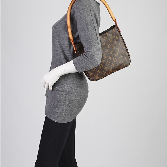 Louis Vuitton Monogram Canvas Looping MM - Picture 2 of 8